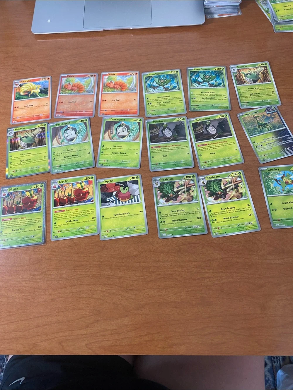 Twighlight Masquerade 120 Pokémon Trading Card Assortment
